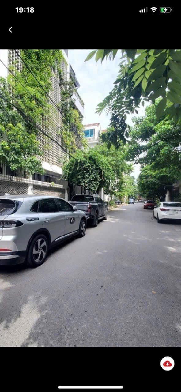 Đất nền Bồ Đề Long Biên 108m² giá 15.1 tỷ - Cơ hội đầu tư hiếm có!