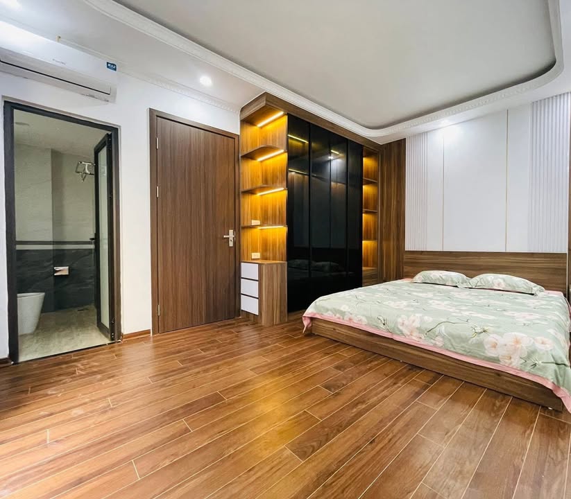 Nhà phố liền kề Khu đô thị mới Văn Phú 90m² giá 20 tỷ - Thiết kế sang trọng, sẵn ở ngay!