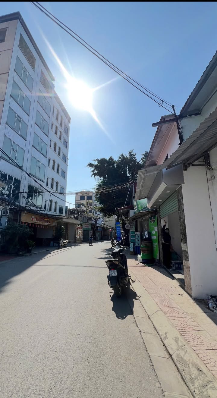 Nhà mặt tiền Tả Thanh Oai 44m² giá 1 tỷ - Kinh doanh hiệu quả ngay!