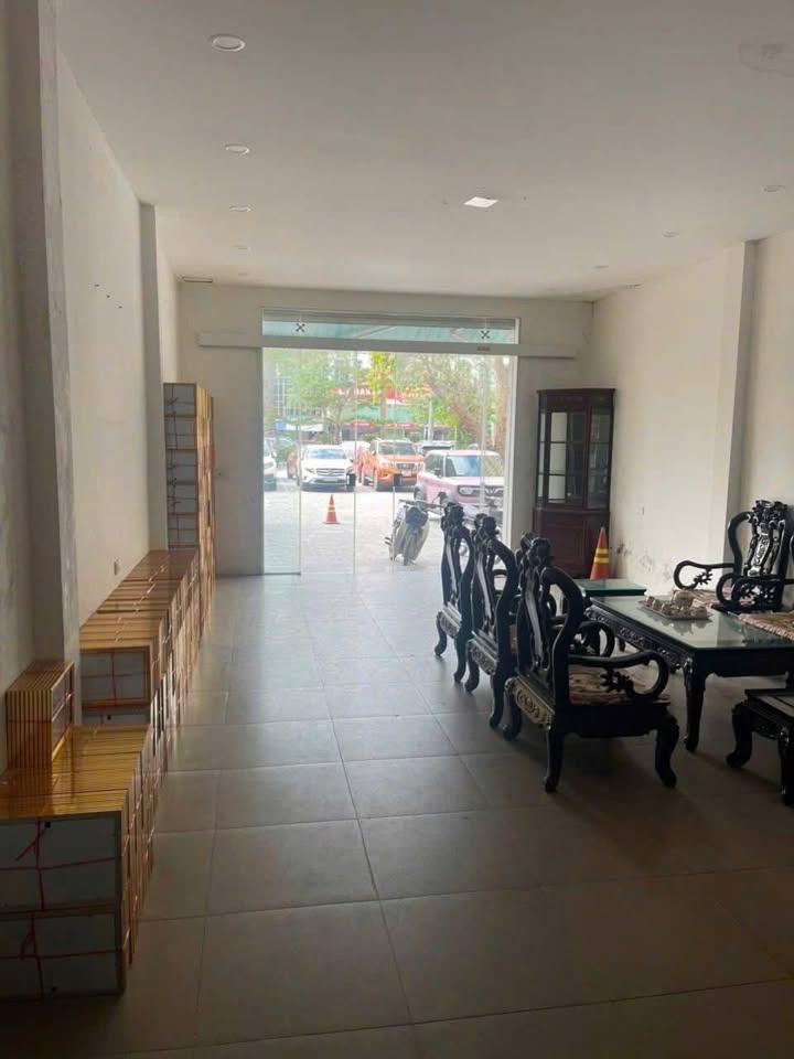 Cho thuê mặt bằng tầng 1 - Nhà liền kề Tecco Quang Trung, TP Vinh - Vị trí đắc địa cho kinh doanh!