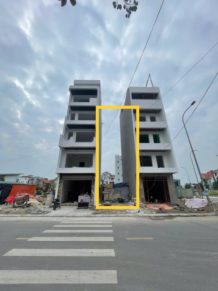 Đất Tái Định Cư Hồng Hà Hạ Long 60m² giá 900 triệu - Vài bước ra biển!