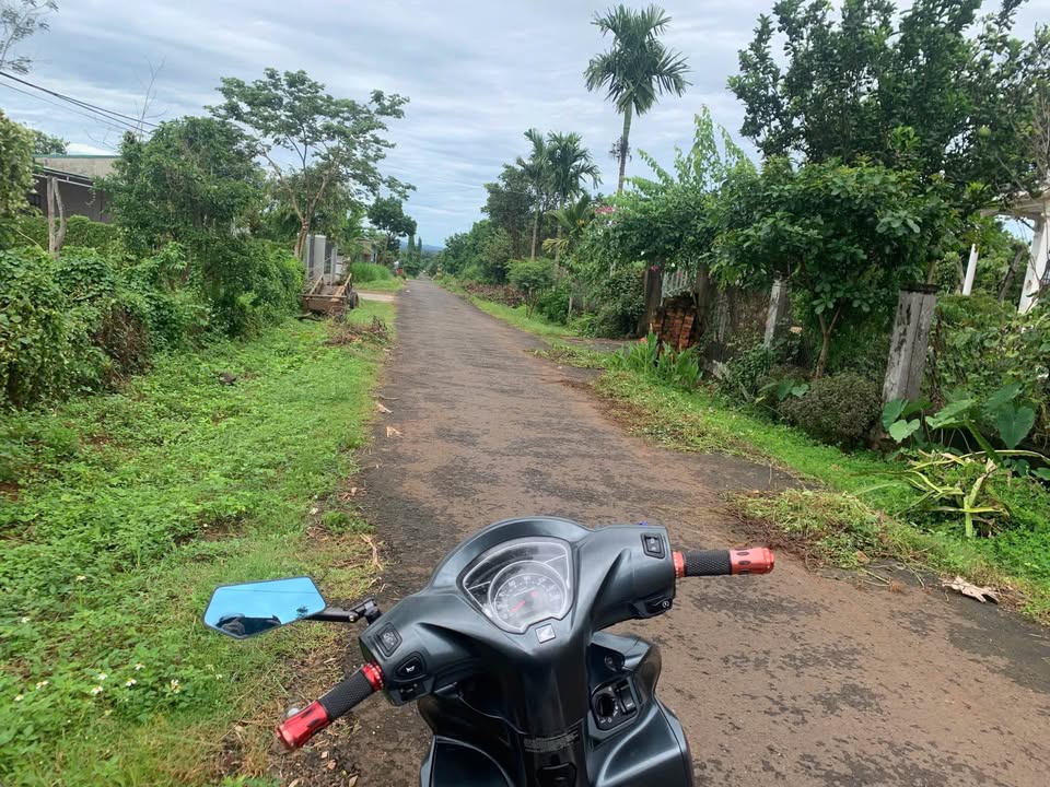 Đất nền thổ cư Cư Êbur 300m² giá 950 triệu - Mặt tiền đường nhựa sầm uất!