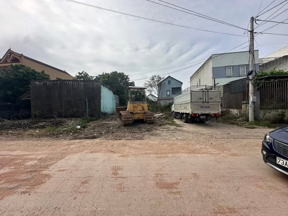 Đất nền mặt tiền Hà Văn Quan, Nam Lý 120m² giá 2 tỷ - Đầu tư sinh lời ngay!