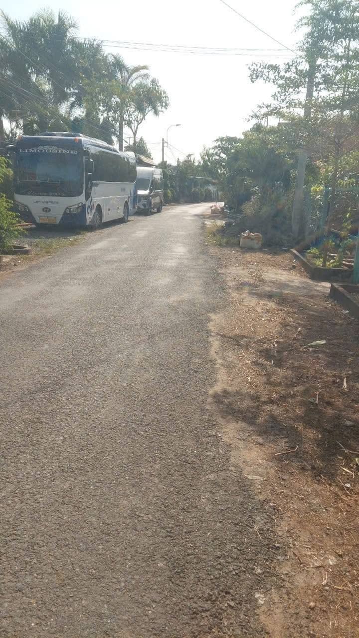 Đất nền mặt tiền kinh doanh tại Ngã 3 Tân Kim, Long An 172m² giá 2.6 tỷ - Đầu tư sinh lời ngay!