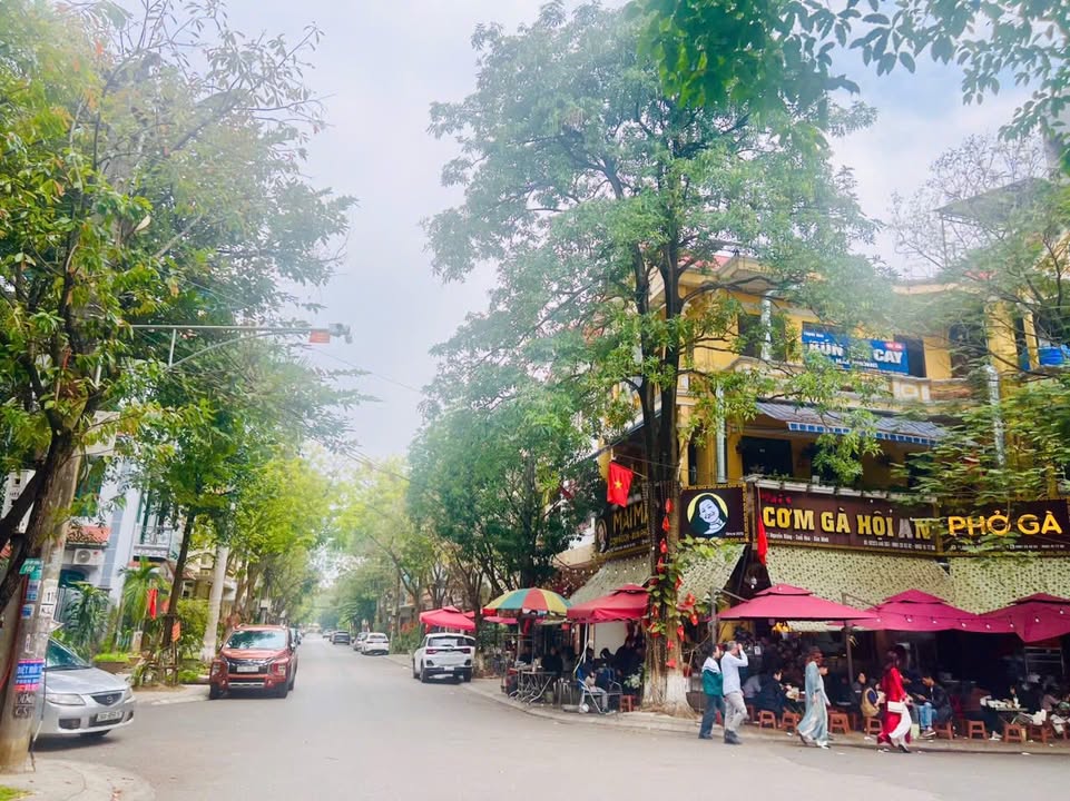 Nhà 3 tầng phường Suối Hoa, Bắc Ninh 74m² giá 1x tỷ - Kinh doanh sầm uất, cho thuê ổn định!