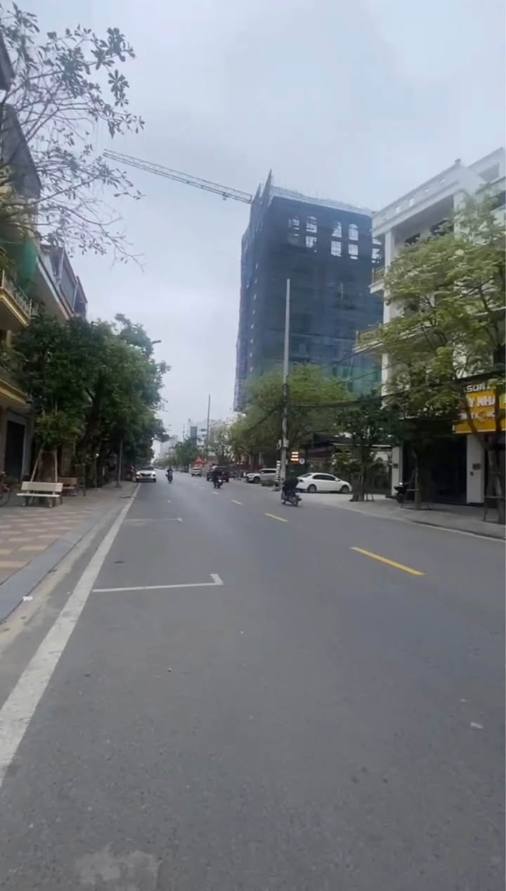 Nhà mặt phố Trần Hưng Đạo Thái Bình 54m² giá 8 tỷ - Cơ hội kinh doanh vàng!