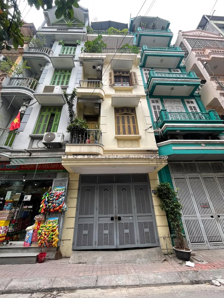 Nhà phố Nguyễn Tuân, Thanh Xuân 40m² - Ô tô vào tận nhà!