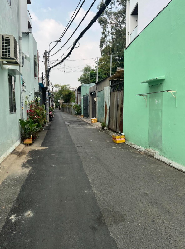 Nhà 2 Tầng Đẹp Mặt Tiền Đường Số 10 Linh Xuân 54m² Giá 3.95 Tỷ - Pháp Lý Rõ Ràng!