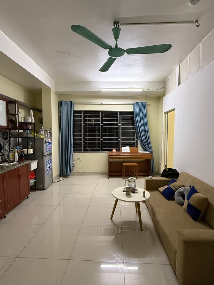 Căn hộ cho thuê Mễ Trì Thượng 42m² giá 4.6 triệu - Siêu rộng, đầy đủ tiện nghi!