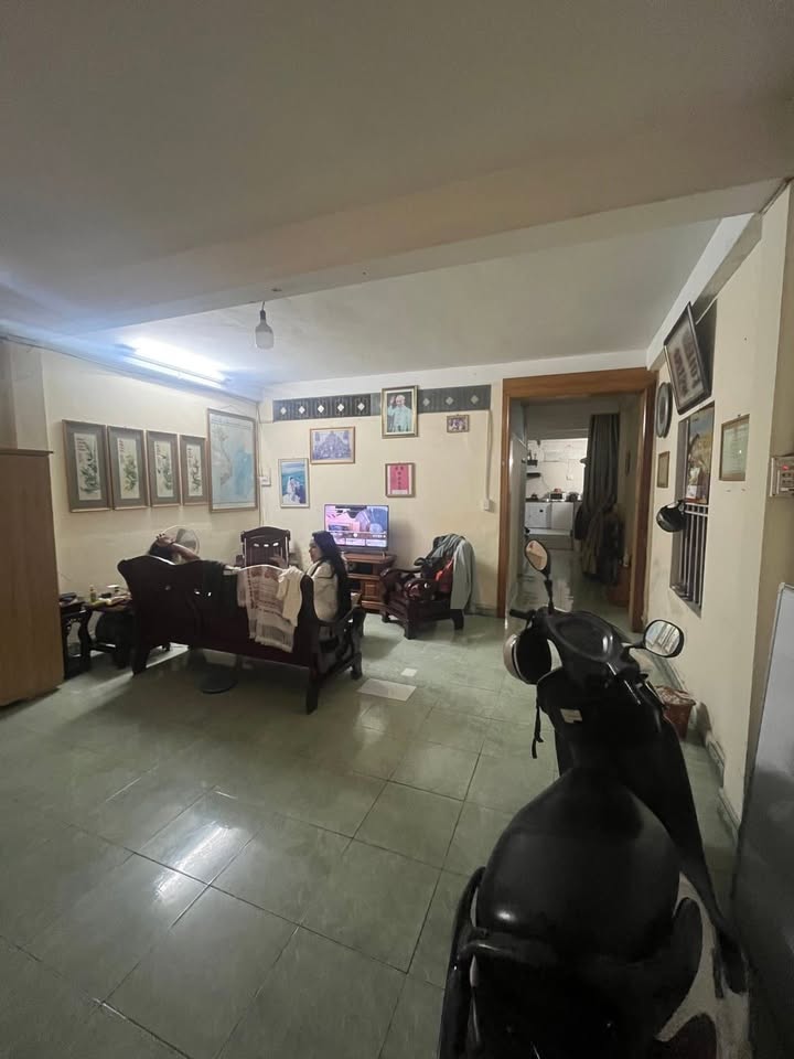 Nhà 2 tầng kiệt Hoàng Văn Thụ 87m² giá 6.9 tỷ - Gần trung tâm thành phố!