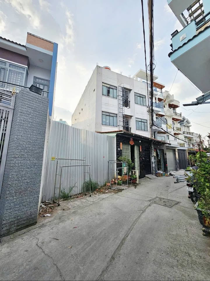 Đất nền đường An Dương Vương, quận 6, giá chỉ 6 tỷ - Đầu tư sinh lời hấp dẫn!