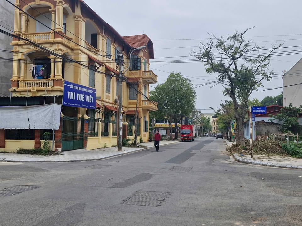 Đất phân lô Liên Bảo Vĩnh Yên 85m² giá 4 tỷ - Tiềm năng tăng giá mạnh!