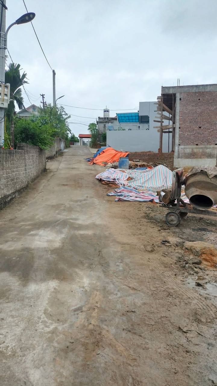 Đất nền khu Thanh Sơn, Uông Bí 85m² - Mặt tiền rộng, giá tốt!