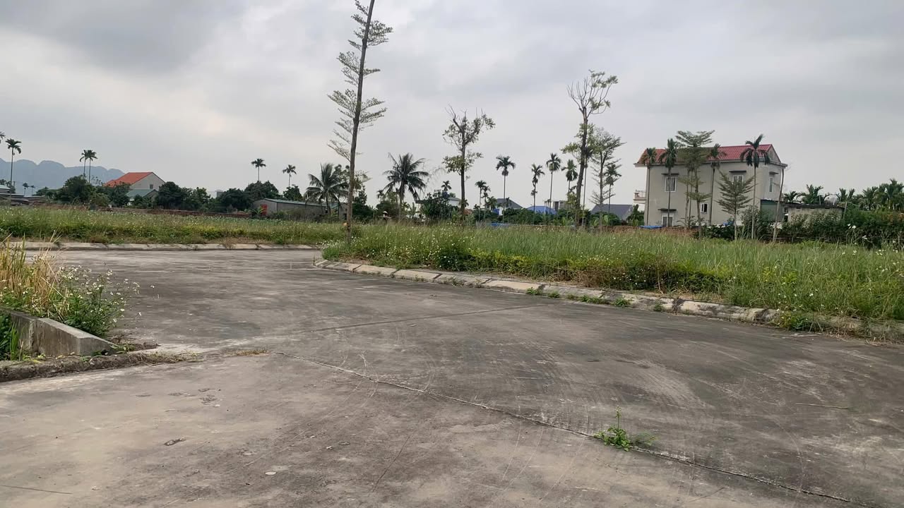 Lô đất liền kề Hồng Thái Đông 95m² giá chỉ 600 triệu - Đầu tư sinh lời hấp dẫn!