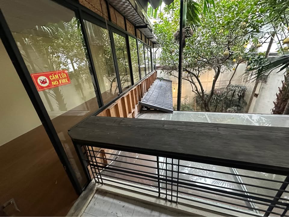 Cho thuê Front House Ngõ Nhỏ - Phan Kế Bính 200m² giá 40 triệu - Kinh doanh đa dạng