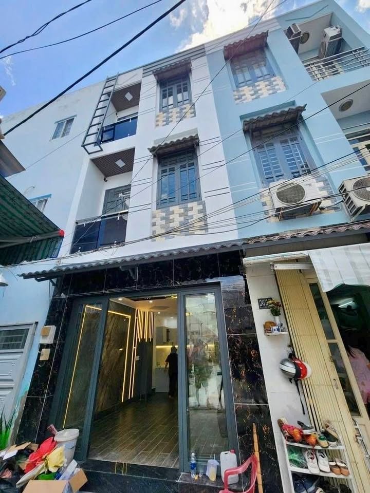 Nhà 3 tầng Phước Kiển, Nhà Bè 28m² giá chỉ 2,55 tỷ - Sẵn sàng vào ở ngay!