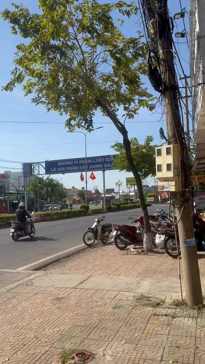 Cho thuê mặt bằng 901 Phú Riềng Đỏ 100m² giá 15 triệu - Vị trí sầm uất, mới xây!