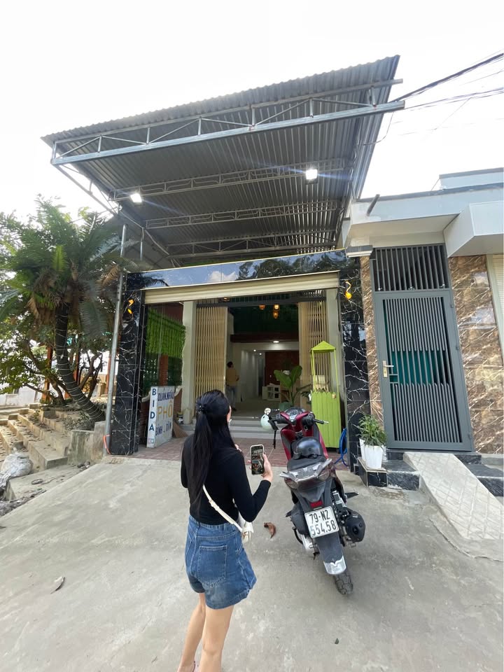 Nhà mặt tiền đường HL45, Diên Khánh 85.6m² - Vị trí đắc địa, giá tốt!