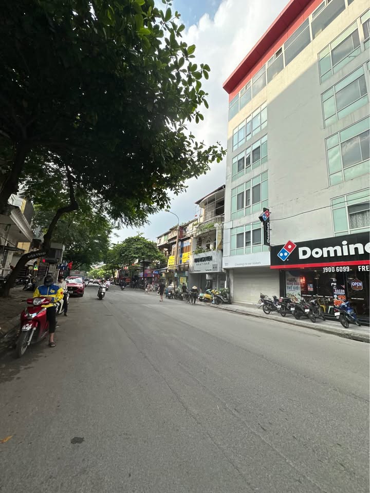 Nhà phân lô Thái Thịnh 55m² giá 19 tỷ - Ô tô đỗ cửa, kinh doanh thuận tiện!