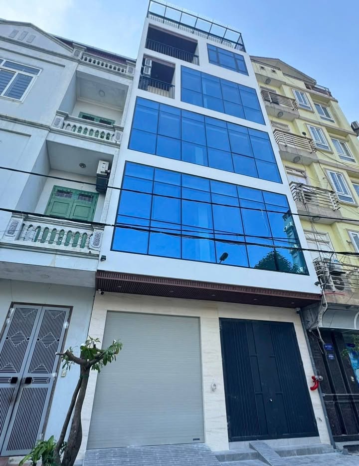 FrontHouse Hà Đông 90m² giá 20 tỷ - Vỉa hè kinh doanh sầm uất!
