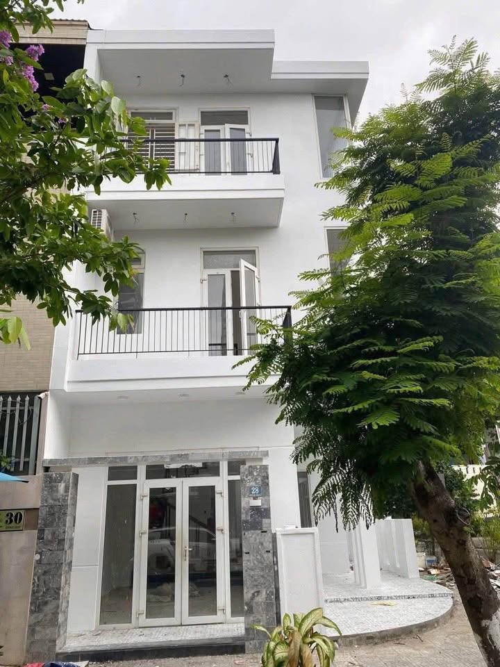 Nhà FrontHouse 3 tầng 110m² Đinh Đạt, Đà Nẵng - Điểm du lịch lý tưởng 25 tỷ