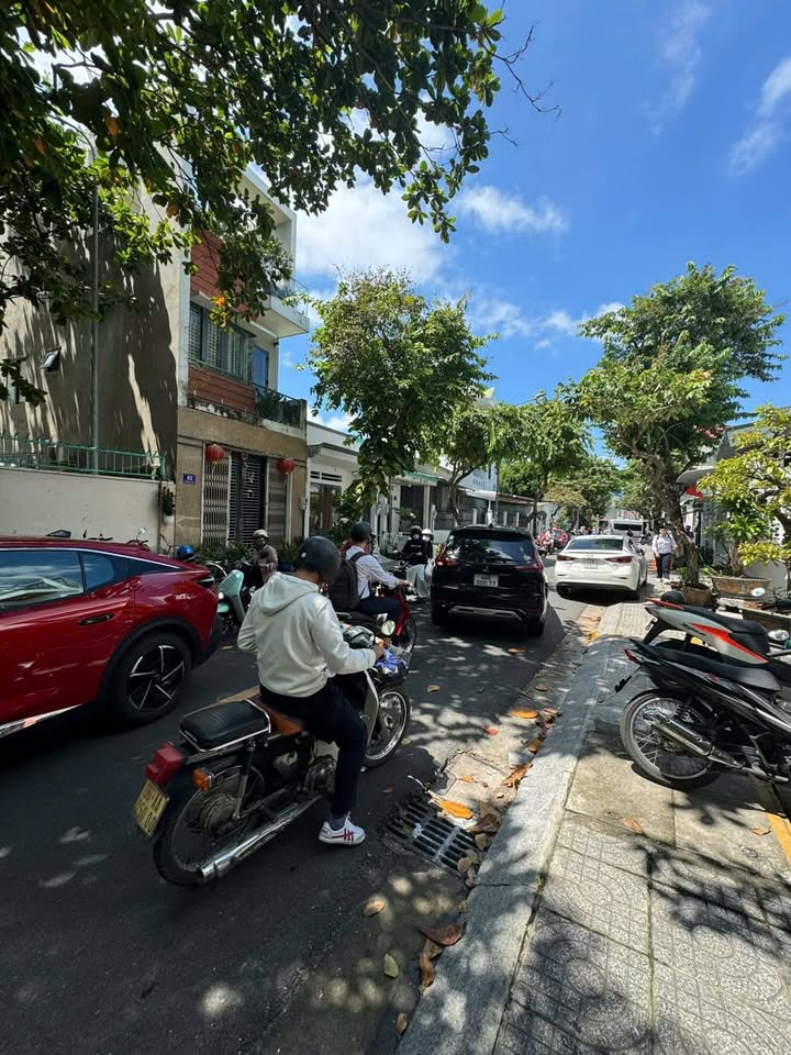 Nhà cho thuê nguyên căn Bà Rịa 185m² - Vừa ở vừa kinh doanh, gần Trường THPT Châu Thành