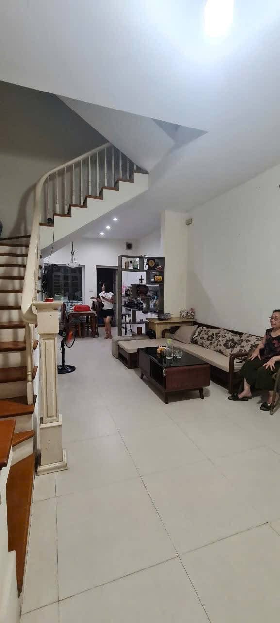 Nhà cho thuê KĐT Văn Phú Hà Đông 80m² giá 16 triệu - Phù hợp cho gia đình!