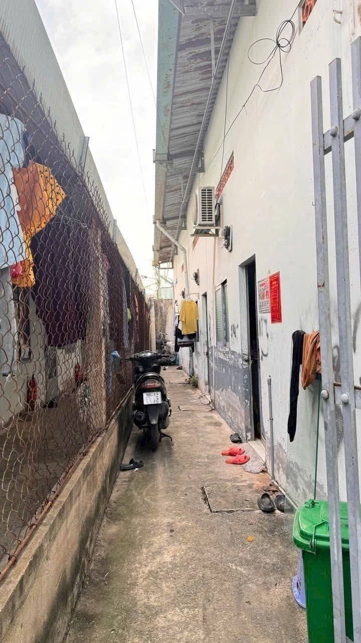 Dãy trọ 5 phòng Thới An Q12 140m² giá 4.95 tỷ - Dòng tiền ổn định!