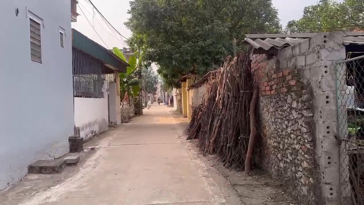 Đất thổ cư Hương Sơn, Mỹ Đức 83m² giá 1.2 tỷ - Sổ đỏ chính chủ, xe 16 chỗ vào tận nhà!