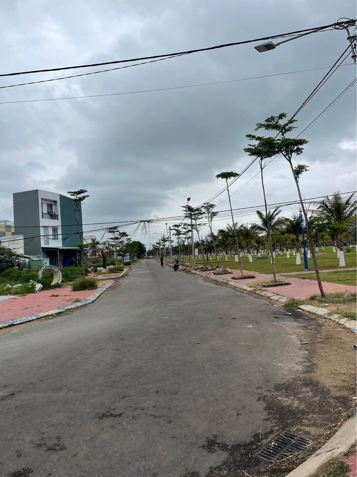 Đất nền Đống Đa Quy Nhơn 48m² giá 3 tỷ - View công viên thoáng mát!