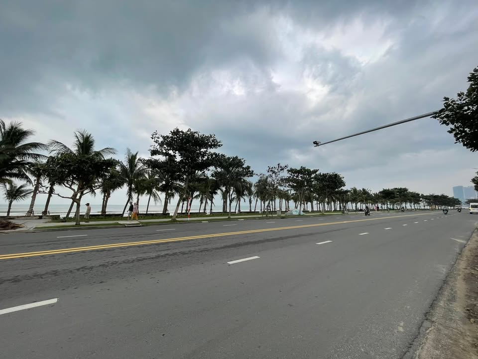 Mặt tiền Võ Duy Ninh Đà Nẵng 72m² giá 7.25 tỷ - Kinh doanh ngay sát biển!