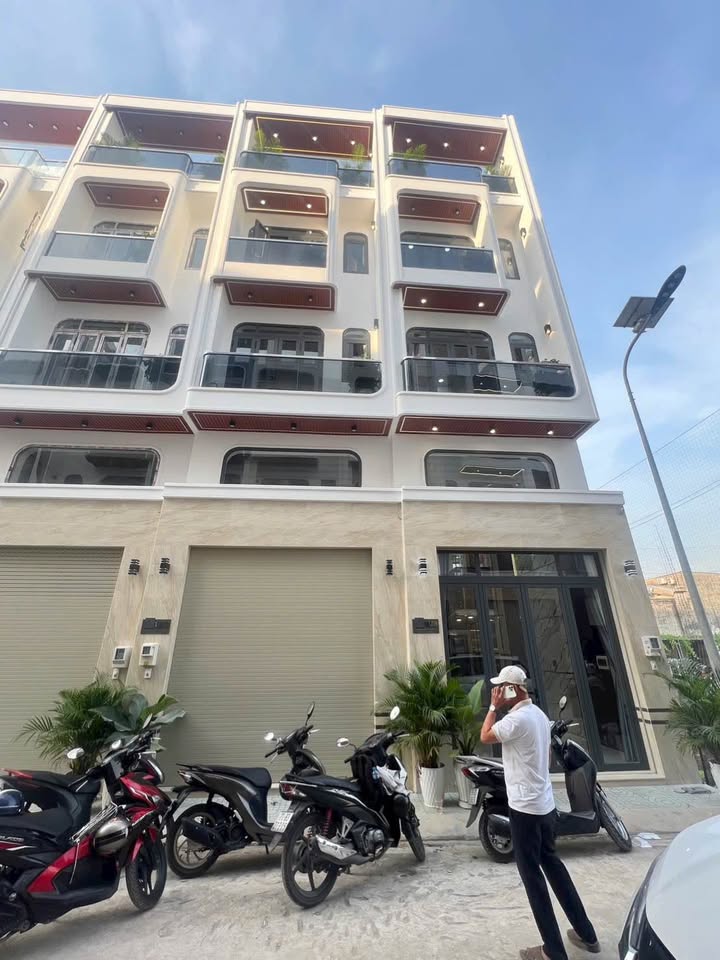 Nhà phố Bình Tân 56m² giá 6.8 tỷ - Kiến trúc hiện đại, vào ở ngay!