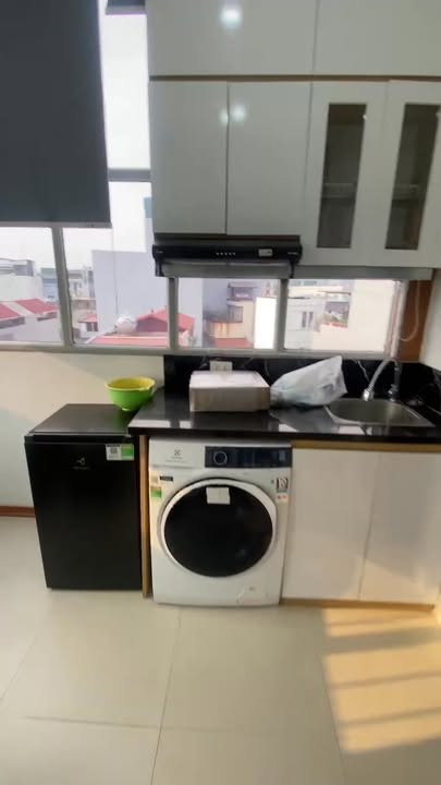 Căn hộ cho thuê tại Ngõ 105 Láng Hạ, Đống Đa 30m² - Nội thất đầy đủ, vào ở ngay!