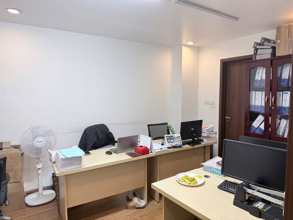 Căn hộ cho thuê tại Hà Nội Center Point, 78m² giá 16 triệu - Nơi an cư lý tưởng!