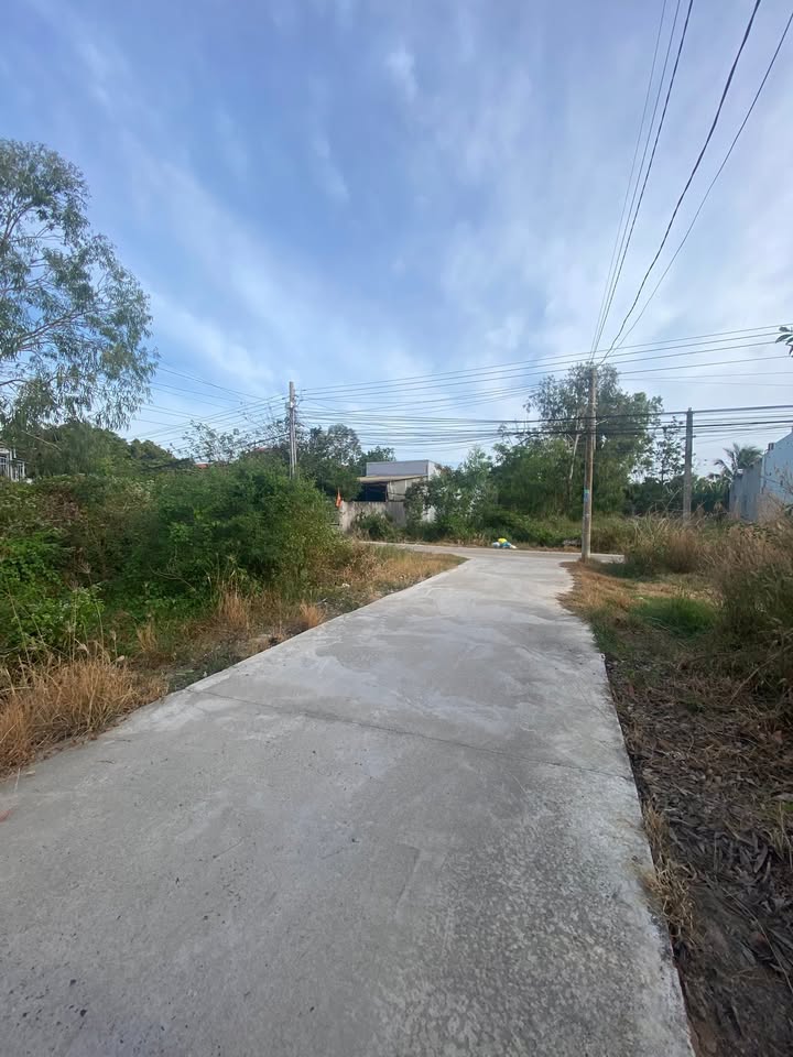 Đất thổ cư 85m² tại Tân An, La Gi chỉ 800 triệu - Sổ hồng riêng, an ninh tốt!