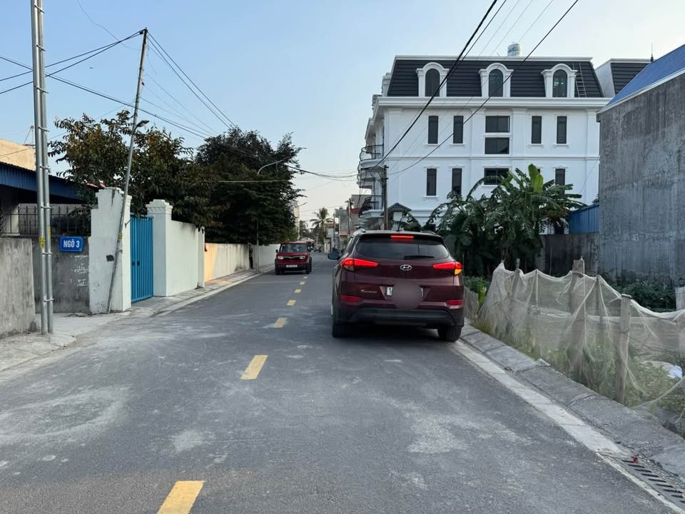 Đất nền 220m² tại CC Lương Quán, Nam Sơn - Giá thỏa thuận, hướng Nam