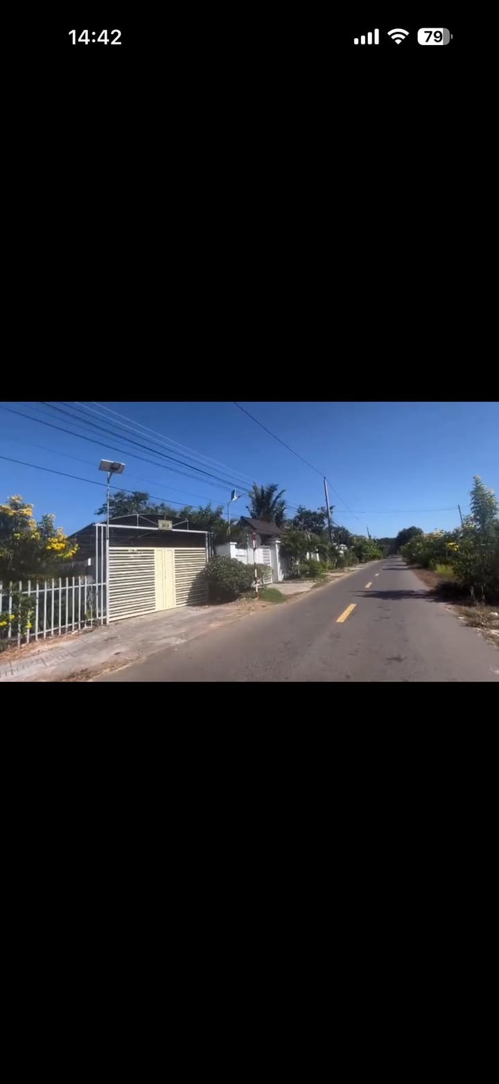 Đất mặt tiền Nguyễn Huệ Đất Đỏ 178m² giá 960 triệu - Kinh doanh sầm uất!