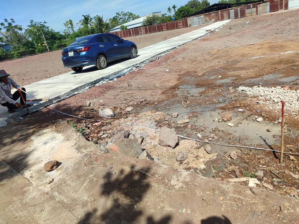 Đất thổ cư Bàu Trâm 125m² giá 890 triệu - Lô góc 2 mặt tiền tiện lợi!