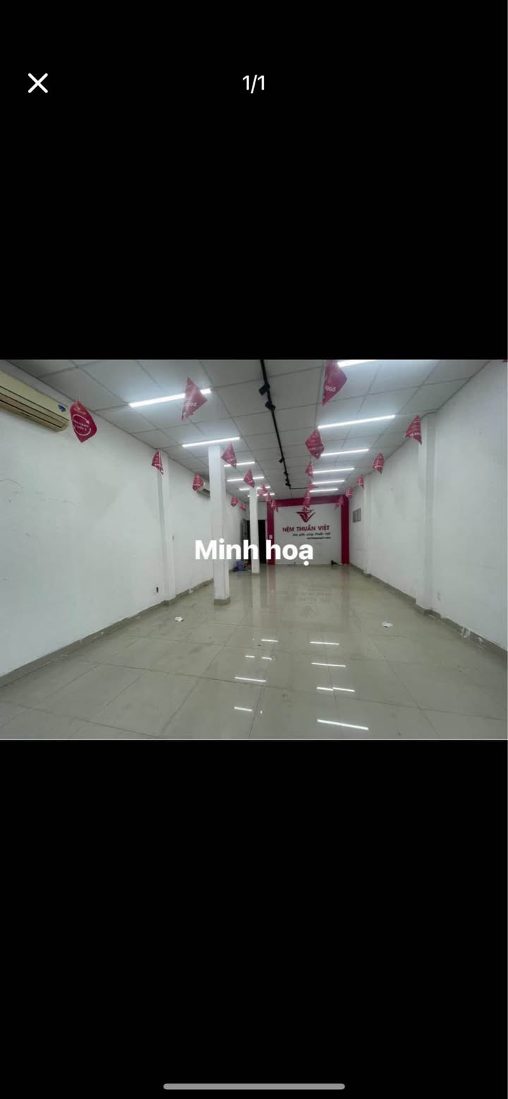 Nhà cho thuê mặt tiền Đường Hàm Nghi, Đà Nẵng 85m² giá 40 triệu - Khu vực sầm uất gần cầu Rồng!