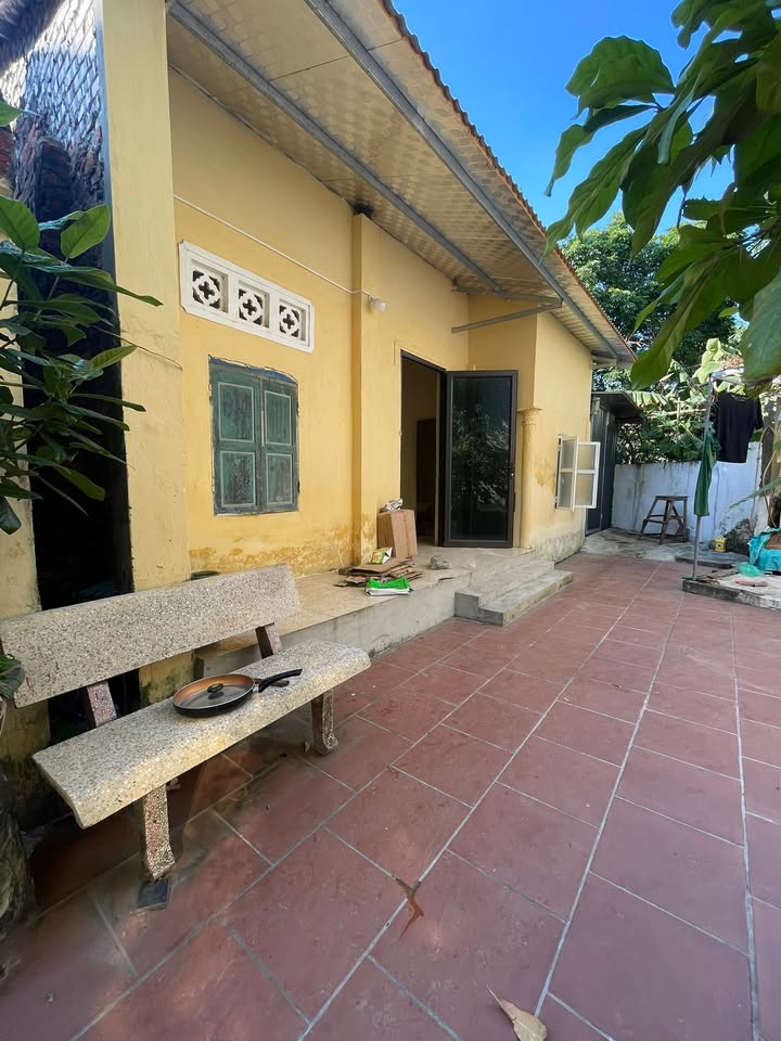 Nhà cho thuê cuối ngõ 1 Đốc Ngữ, 70m² chỉ 2 triệu - Tiện nghi đầy đủ!