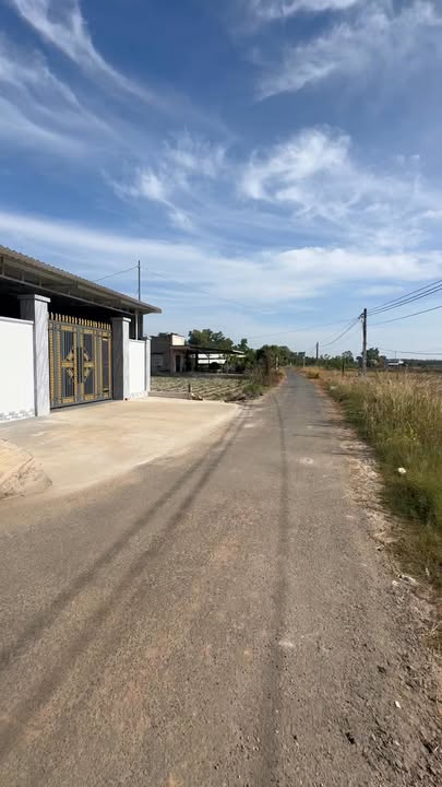 Đất nền Ấp Long Giao, Tây Ninh 257m² giá 365 triệu - Cơ hội đầu tư hấp dẫn!