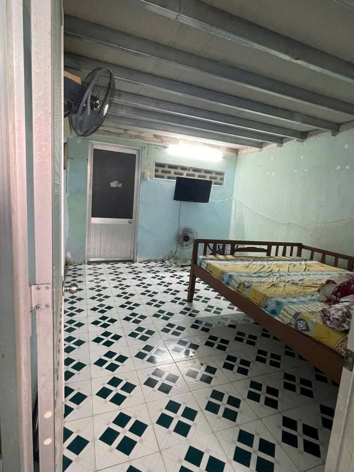 Nhà hẻm trung tâm Long Châu, Vĩnh Long 69.7m² giá 900 triệu - Đầu tư sinh lời!