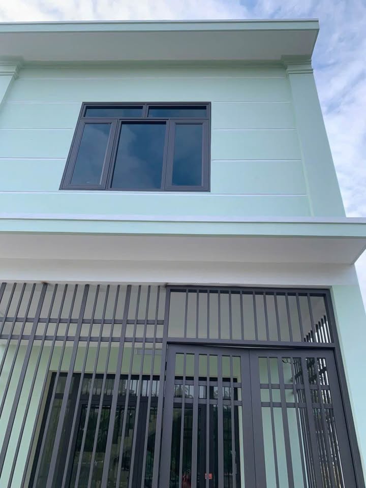 Nhà 2 Tầng Cửa Ông 52m² giá 1.3 tỷ - Lô góc hướng Nam, ô tô vào tận nhà!