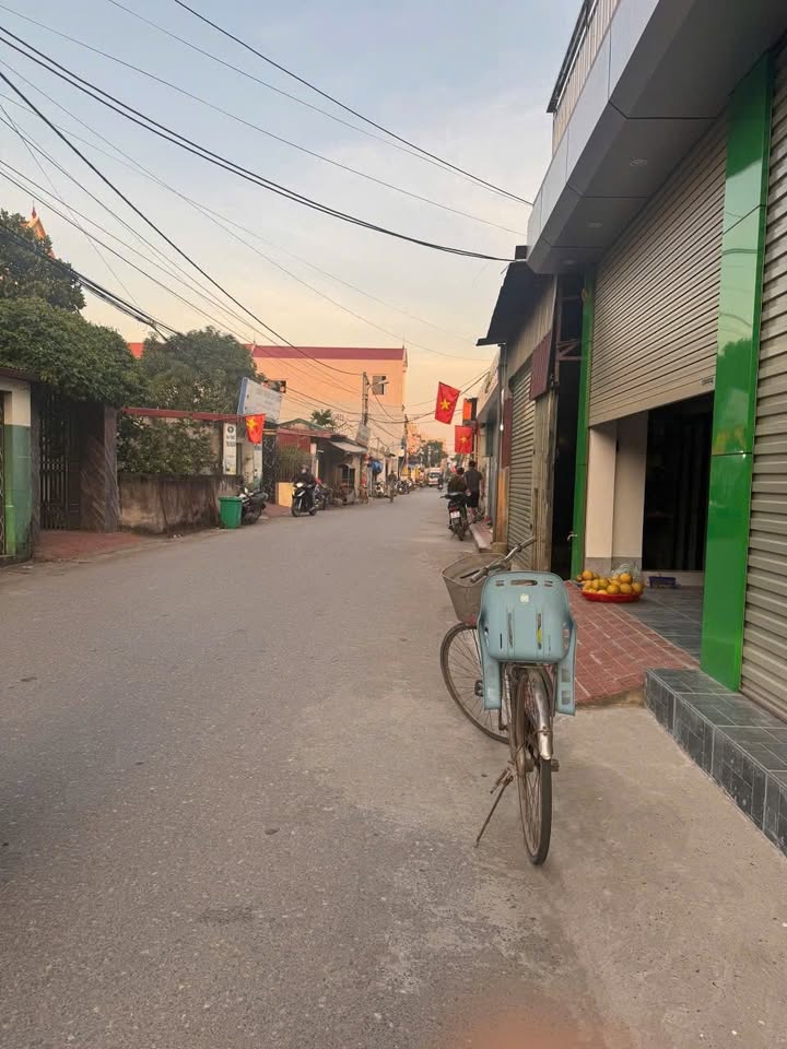 Đất nền Xóm 2 Chương Dương 100m² giá 620 triệu - Đường ô tô vào tận nơi!