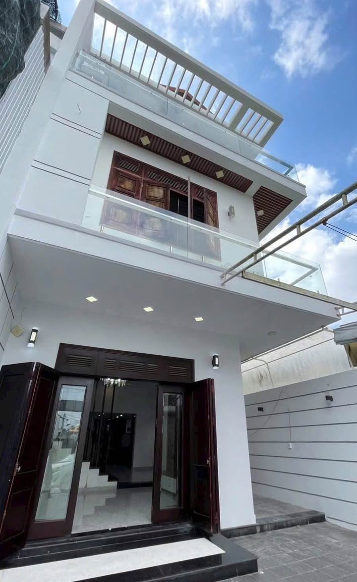 Nhà 3 Tầng KQH Hạ Cồn Trống, Phú Thượng, 128m² giá 4 tỷ - Chính chủ thương lượng!