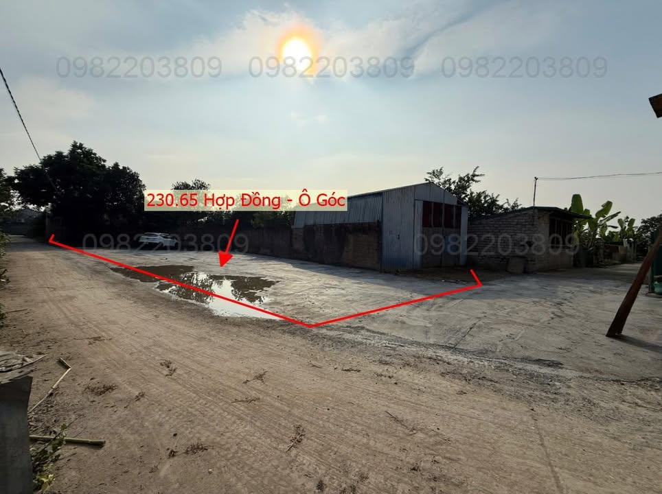 Đất nền góc 2 mặt tiền Hợp Đồng Chương Mỹ 230m² - Full thổ cư, ô tô vào tận đất!