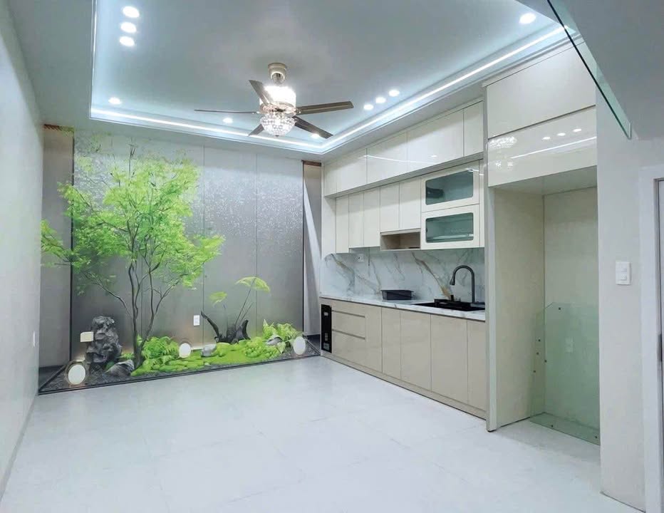 Nhà mặt đường Phương Khê, Kiến An 63m² giá 5.68 tỷ - Đầu tư sinh lời ngay!