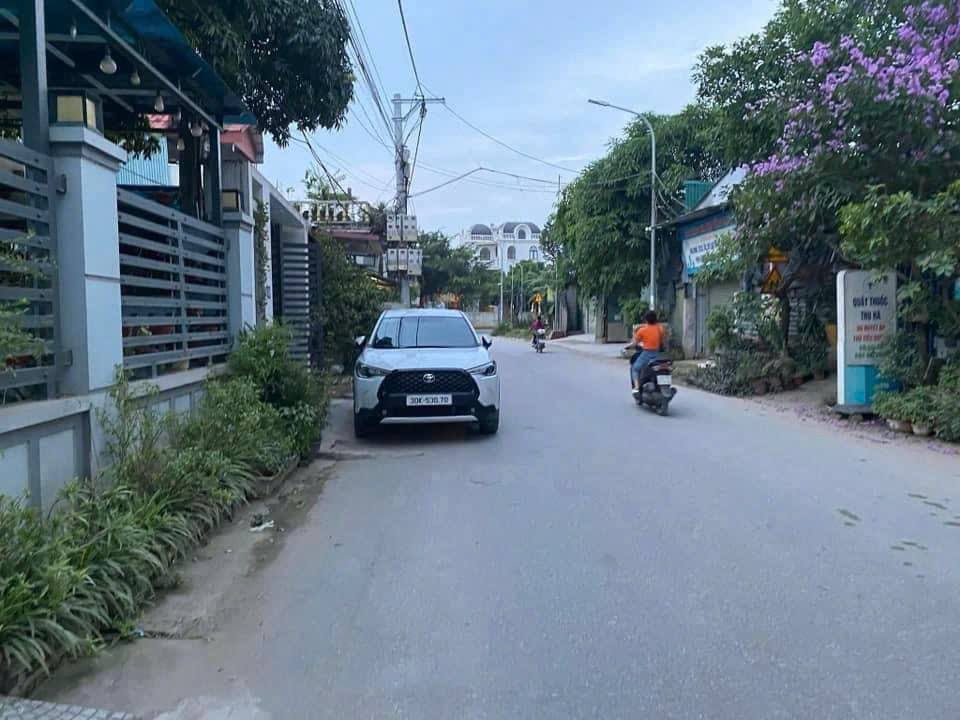 Đất nền Hồng Vân Thường Tín 42.8m² giá 3.95 tỷ - Tiềm năng phát triển mạnh mẽ!