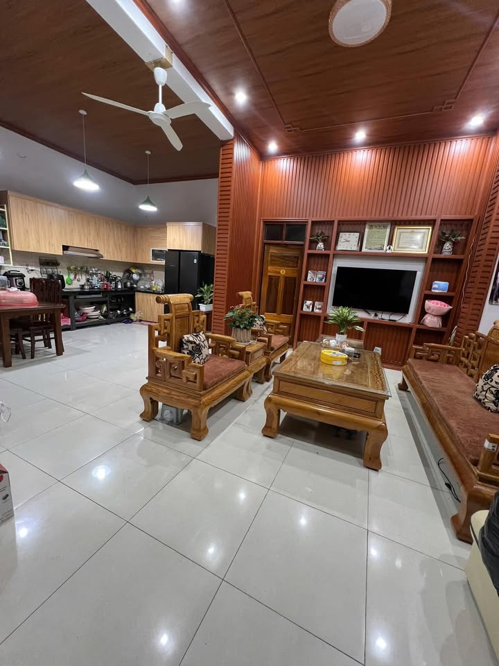 Nhà 2 tầng Đội Kỳ Bắc Kạn 100m² giá 1 tỷ - Cam kết không ngập lụt!