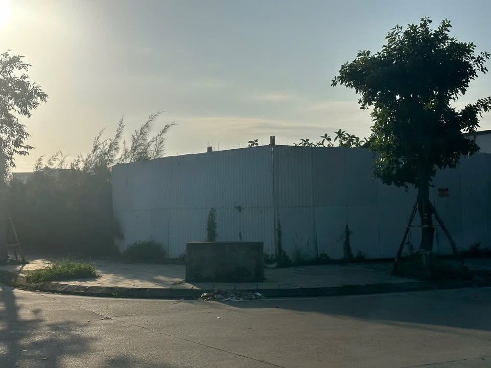 Đất thương mại dịch vụ Bãi Cháy Hạ Long 7956m² - Lô góc 3 mặt tiền hiếm có!